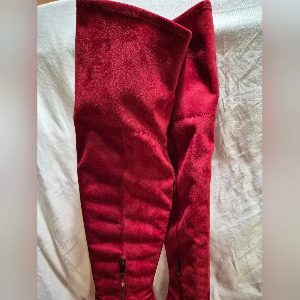 Nine West Daser Red Suede Over-The-Knee Boots NWOB, Women's Size 12 / Men's 10